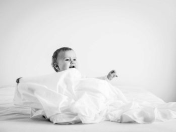 photo de famille studio et exterieur, naturelle, simple, mathilde millet, lons le saunier