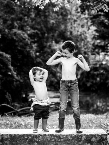 photo de famille studio et exterieur, naturelle, simple, mathilde millet, lons le saunier
