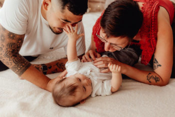 photo de famille studio et exterieur, naturelle, simple, mathilde millet, lons le saunier